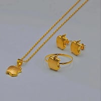 طقم ذهب عيار 18 - 18K Gold set