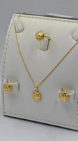 طقم ذهب عيار 18 - 18K Gold Set