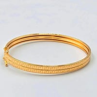 غويشة فيرزاتشي عيار 18