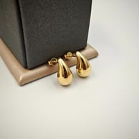 18k Gold Earrings - حق ذهب عيار 18