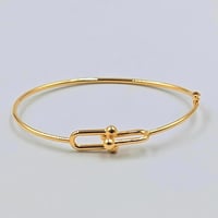 18k Gold Bangle