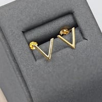 18K Earrings with V design