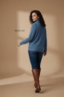 سويتر نسائي