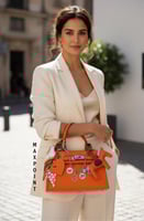 حقيبه يد " بأكسسوارات أنيقة "