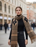 شال نسائي شتوي انيق ذو نمط زخرفي