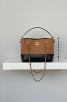 حقيبه نسائية انيقه ماركة / CHANEL