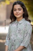 طقم بناتي مشجر