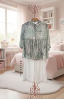 طقم بناتي مشجر