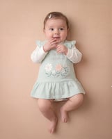 فستان بيبي ميلتون مطرز ازهار + كلمة Sweet meadow +...