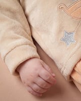 بيجامة بيبي اولادي قطيفة مطرزة دبدوب صياد في زورق