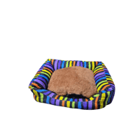 فرشة قطط وكلاب مقاس صغير