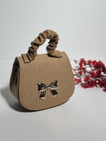 شنطه بناتي كلاسيك بالوان متعددة M25244