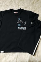 بيجاما ولادي بشكل عبارات 626135