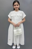 فستان بناتي ابيض بقصه ناعمة 7185