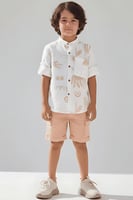 شورت أولادي بيج فاتح بقصة مريحة وجيوب جانبية -4170