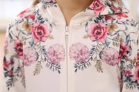 جاكيت بناتي ابيض مورد 3044