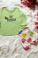 بجامه بناتي جميل فراشه على الصدر 512689