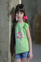 تي شيرت بناتي اخضر مع ورد على الصدر 2881