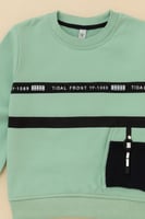 بلوفر ولادي بجيب جانبي T22100