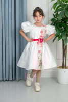 فستان سهرات ابيض بنقش ورد بشكل عمودي S01127