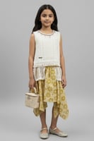 بلوزة بناتي كت بلون بيج قصة قصير 7192