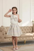 بلوزة بفيونكة في الصدر 7161