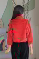 جاكيت بناتي فرو لون احمر 6J