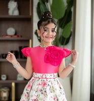 بلوزة فوشي بناتي بورده على الصدر 7120