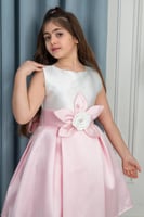 فستان سهرات بناتي بوردة على الخصر s01122