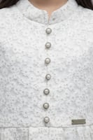 فستان دانتيل أبيض بناتي بنقشة زهور وأزرار لؤلؤية 7...