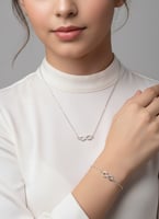 سوار مع قلادة بديكور ما لا نهاية للبنات