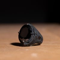 خاتم مخالب الصقر فضة عيار 925 مزين بحجر زركون