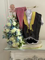 تنسيق مميز لهدية مولود عباره عن بشت وشماغ وشوز بتن...