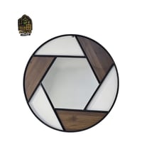 البني الخشبي (BROWN)