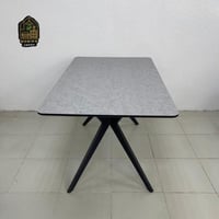 رمادي