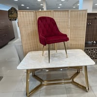 احمر