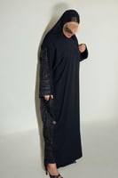 عباية روتس اوف نوار