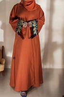 عباية آمبر ساند