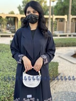 عباية نسج بقصة مختلفة