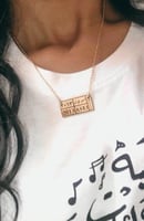 سلسال اللوحة بالاسم مع تاريخ