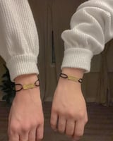 اساور بالاسم والتاريخ تصميم حسب الطلب