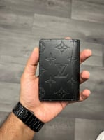 بوك لويس فيتون اسود