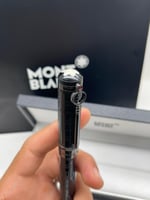 قلم مونت بلانك الجديد