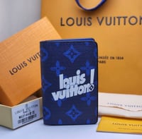 بوك لويس فيتون