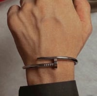 اسوارة رجالي