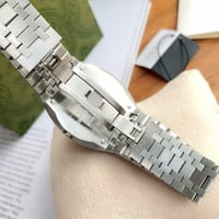 ساعة قوتشي الجديدة CUCCI