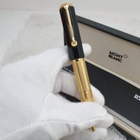 قلم مونت بلانك شكسبير