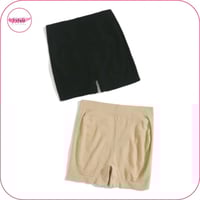 شورت رياضي ملمس ناعم وخفيف