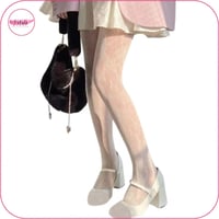 جوارب كيلون أبيض محبوك بتصميم الزهور