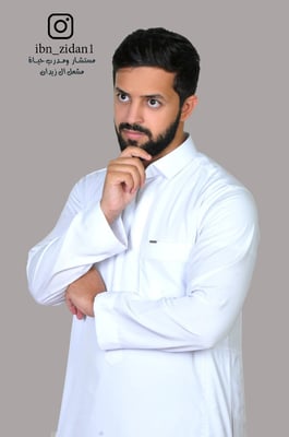 الاستاذ مشعل ال زيدان logo
